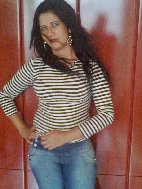 Date this sensual Brazil girl Dirce from Mogi Das Cruzes BR6506