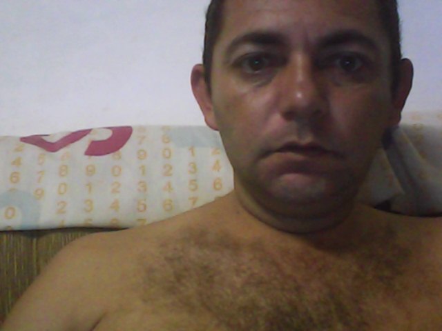 Date this hard body Brazil man MARCIO from Lins BR6554