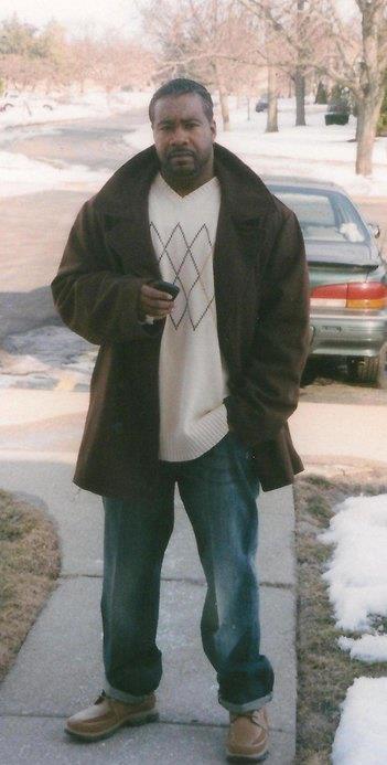 Date this hard body United States man Nino from Detroit US12615