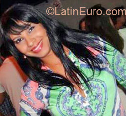 Date this young Brazil girl Alle from Goiania BR6627