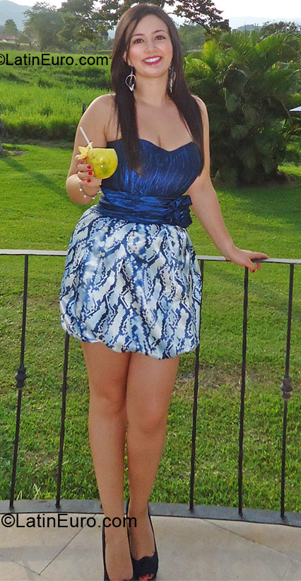 Date this young Colombia girl Vanessa from Manizales CO9921