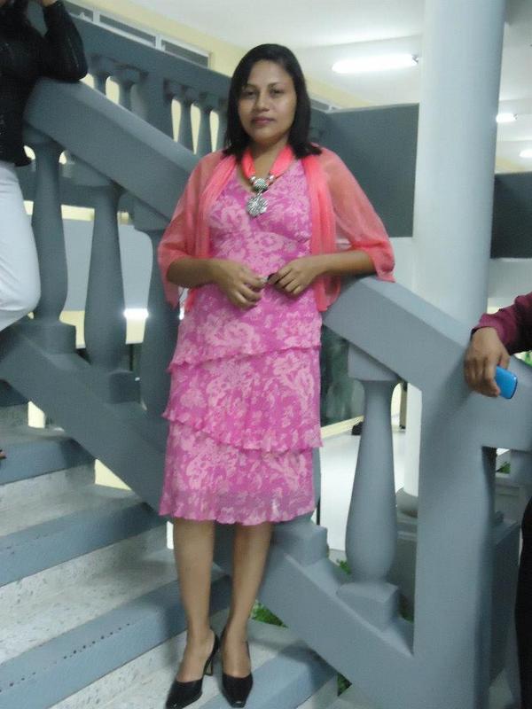 Date this happy Honduras girl AURELIA from San Pedro Sula HN646