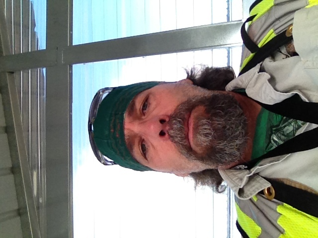 Date this happy United States man Fonzisbad from Portland US12702