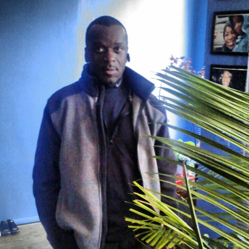 Date this tall United States man Night from Baltimore US12746