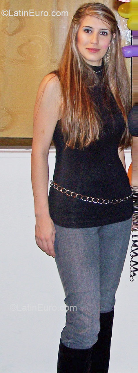 Date this passionate Colombia girl Karen from Medellin CO10045