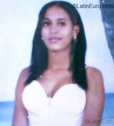 Date this funny Dominican Republic girl Marleni from La Romana DO10938