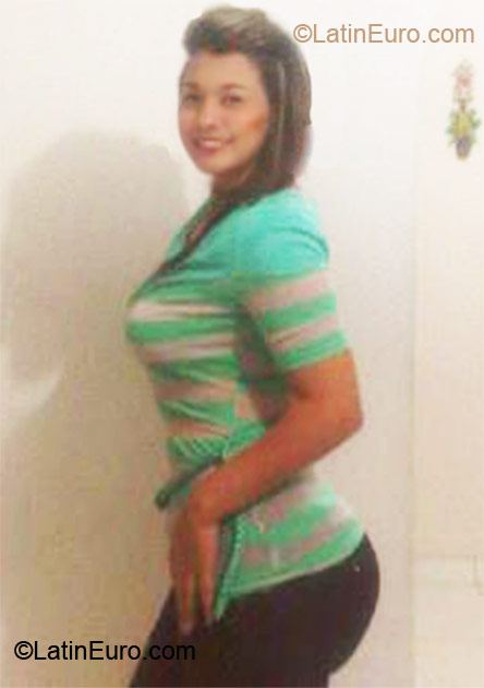 Date this sultry Colombia girl Maleja26 from Barranquilla CO10107
