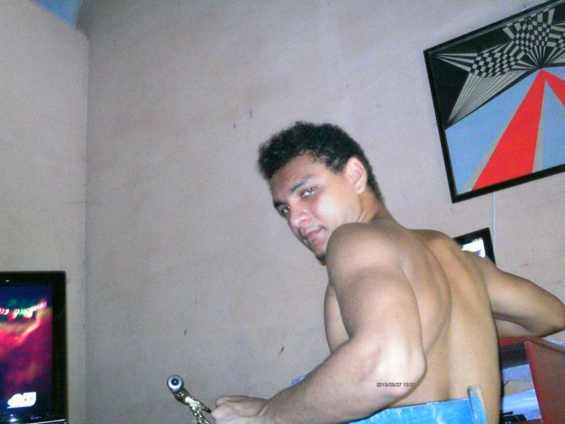 Date this voluptuous Brazil man Felipe from Brasil BR6660