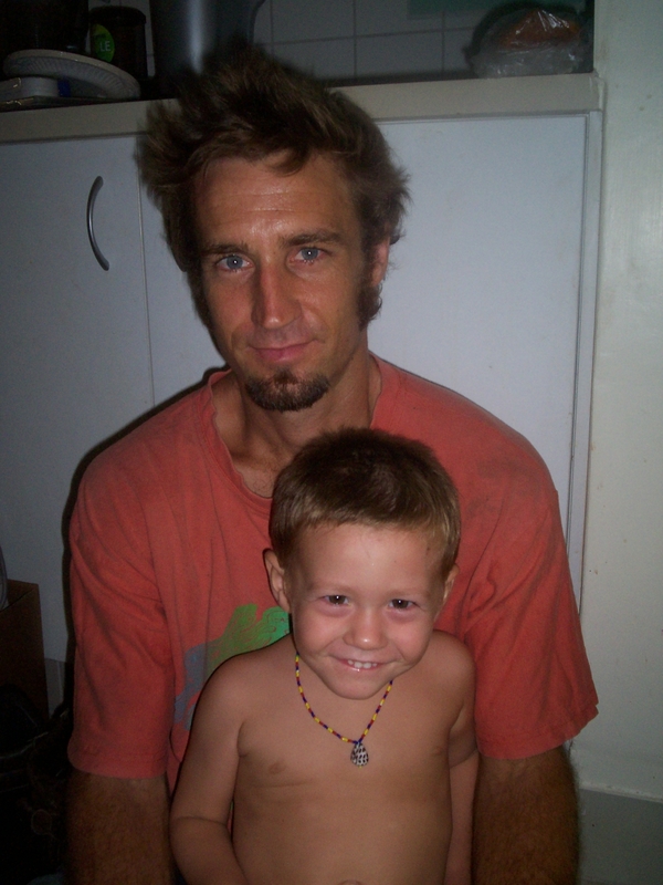 Date this tall Australia man Saul from Darwin AU221
