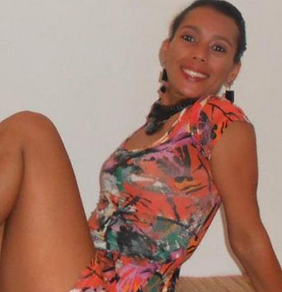 Date this happy Brazil girl Claudianade Oli from Bahia BR6667