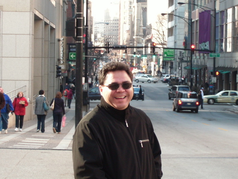 Date this delightful United States man Rudy from Chicago US12900