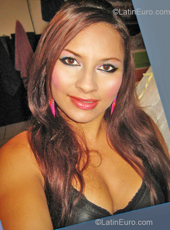 Date this exotic Costa Rica girl Visol from San Jose CR234