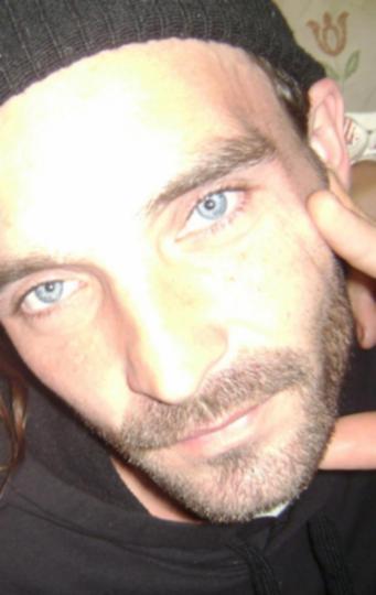 Date this lovely United States man Loukworm from San Diego US13134