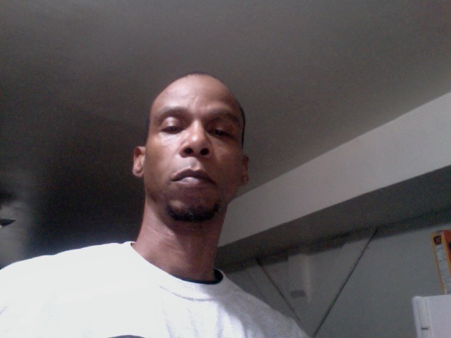 Date this nice looking United States man Todd from Daly City US13140