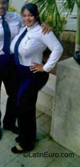 Date this delightful Dominican Republic girl Angela from Santo Domingo DO11408