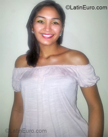 Date this gorgeous Brazil girl Jaiane from Macapa BR6782