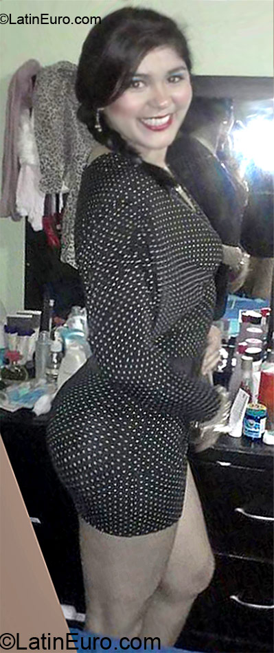 Date this georgeous Peru girl Jessica from Lima PE757