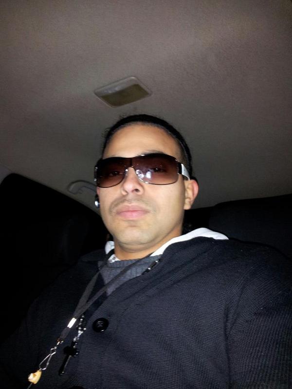 Date this cute United States man Motro from Philadelphia US13230