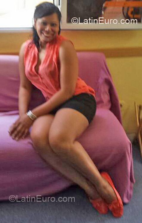 Date this tall Spain girl Marisol from Madrid ES242