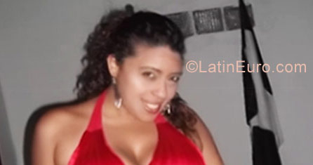 Date this attractive Brazil girl Alexsandra from Sao Paulo BR6854