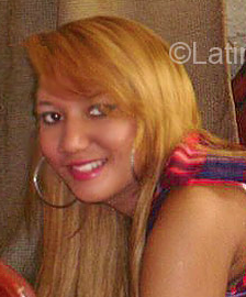 Date this funny Dominican Republic girl Deisi from Santiago DO11677