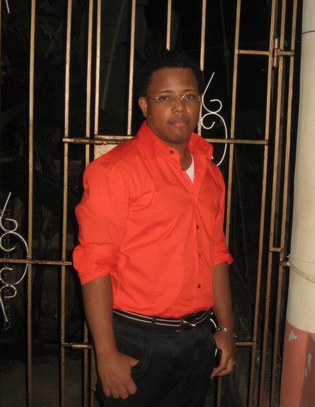 Date this georgeous Dominican Republic man Jonathan sena from Cualquiera DO11711