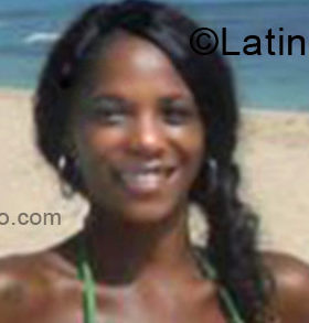 Date this good-looking Brazil girl Daniela from Santos BR6889