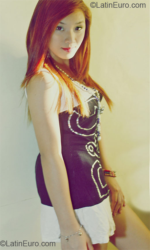 Date this delightful Philippines girl Belle from Manila PH489