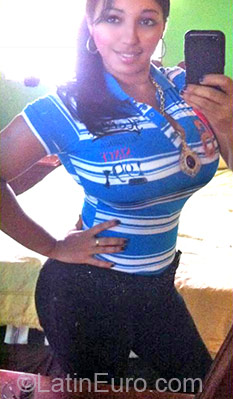 Date this delightful Dominican Republic girl Francy from San Francisco De Macoris DO11906