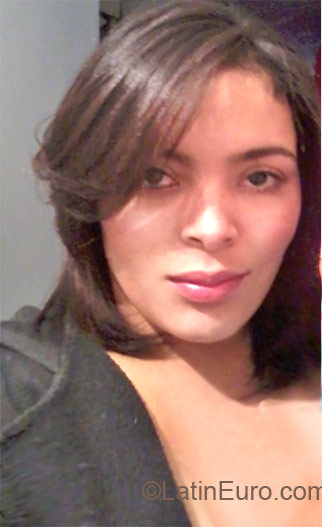 Date this georgeous Brazil girl Janaina from Sao Paulo BR6984