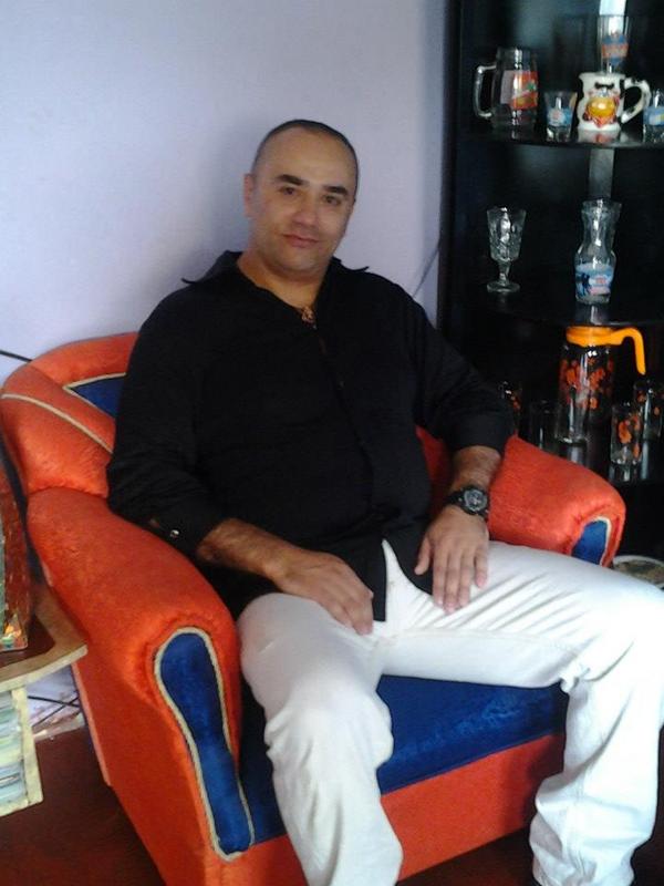 Date this tall Colombia man Cristian from Bogota CO11020