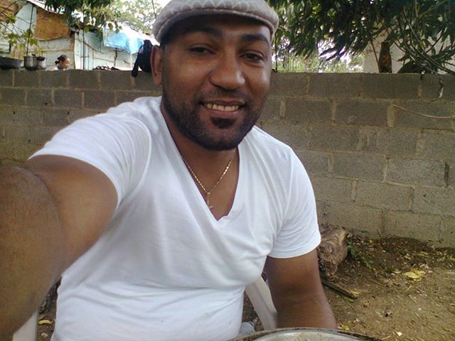Date this beautiful Dominican Republic man Domingo from Santo Domingo DO12279