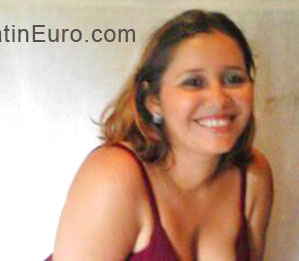 Date this athletic Honduras girl Juanita from Santa Barbara HN757