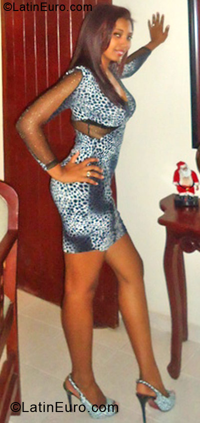 Date this gorgeous Dominican Republic girl Angeli from Puerto Plata DO13687