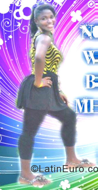 Date this exotic Jamaica girl J.nelly from Kingston JM749