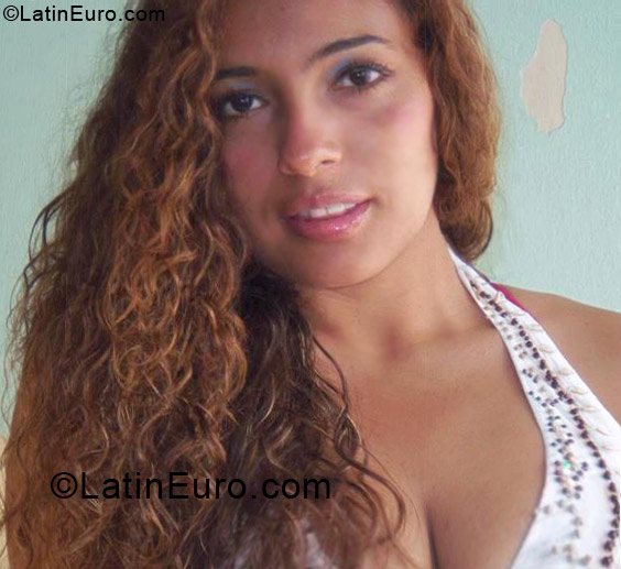 Date this voluptuous Peru girl Grace from Lima PE784