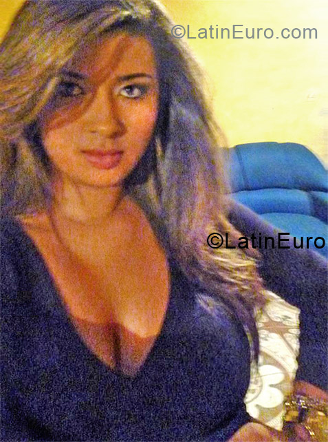Date this cute Brazil girl Magda from Belo Horizonte BR7133