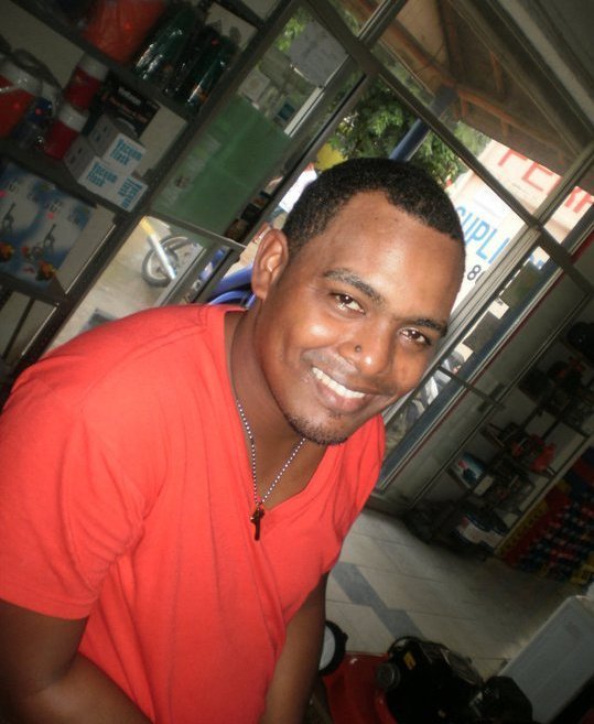 Date this athletic Dominican Republic man Jose elias from Santo Domingo DO12880