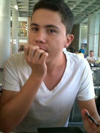 Date this attractive Colombia man Julian from Medellin CO11532