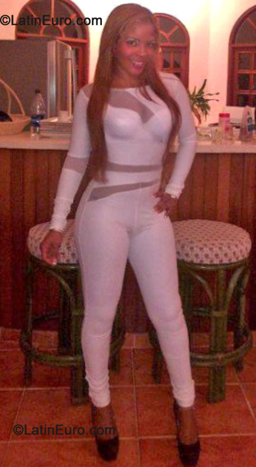 Date this exotic Dominican Republic girl Estefany from Puerto Plata DO13032