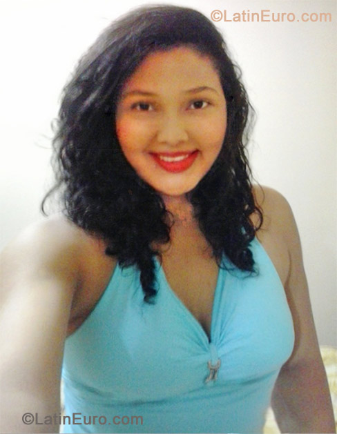 Date this lovely Colombia girl Andrea julieth from Barrancabermeja CO11641