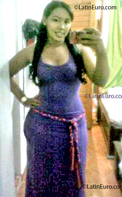 Date this gorgeous Colombia girl Jessica Sanchez from Cali CO14802