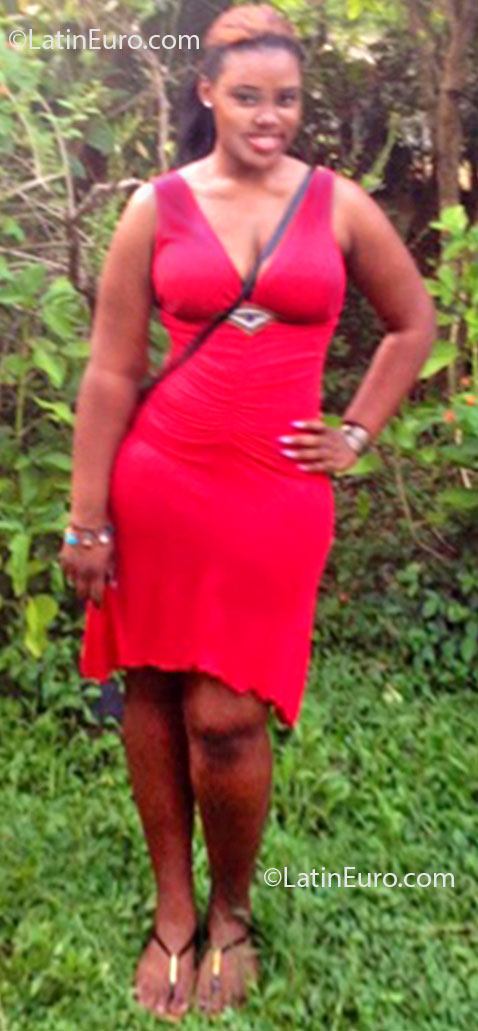 Date this delightful Jamaica girl Karrene from Montego Bay JM942