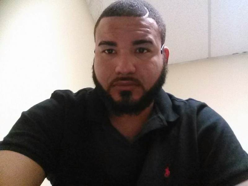 Date this foxy United States man Elnio from Miami US13878