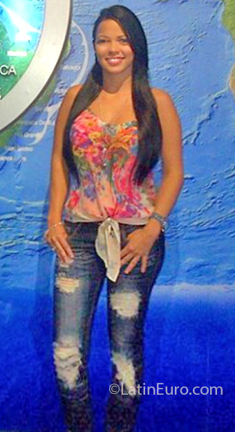 Date this stunning Colombia girl Sandra Milena P from Cali CO12013