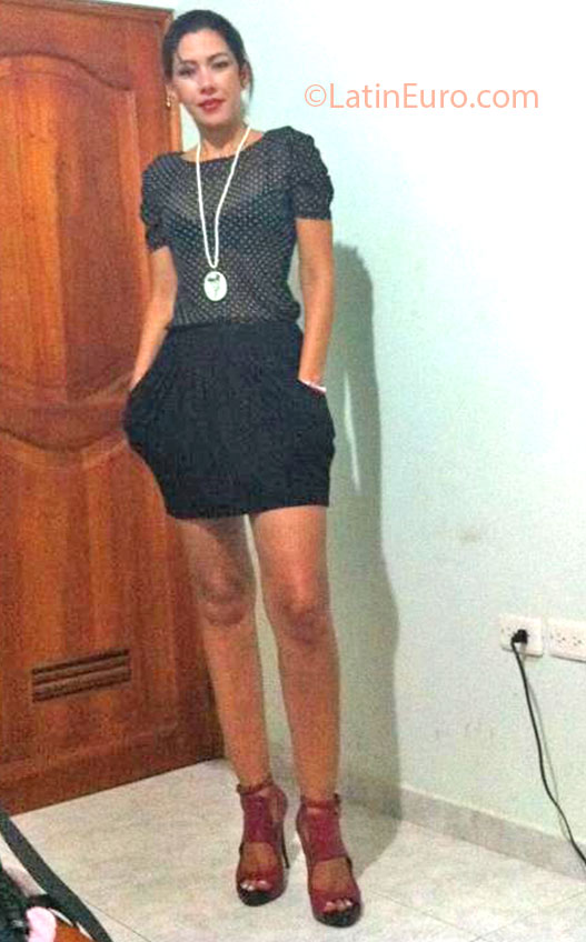 Date this georgeous Colombia girl MArtha from Cartagena CO12072