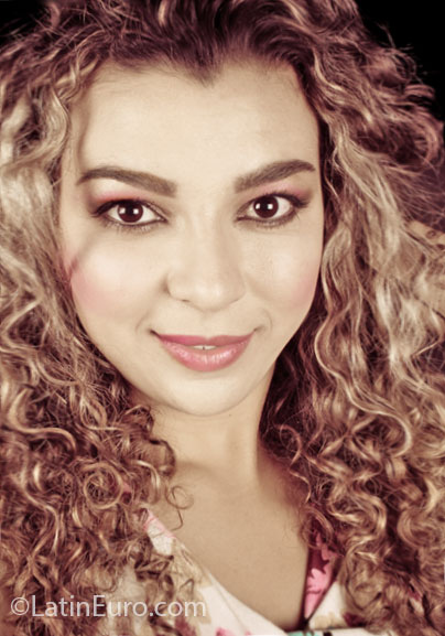 Date this pretty Brazil girl Emilia from Sao Paulo BR7483