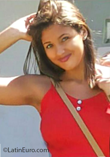 Date this pretty Brazil girl Monalisa from Joao Pessoa BR7514