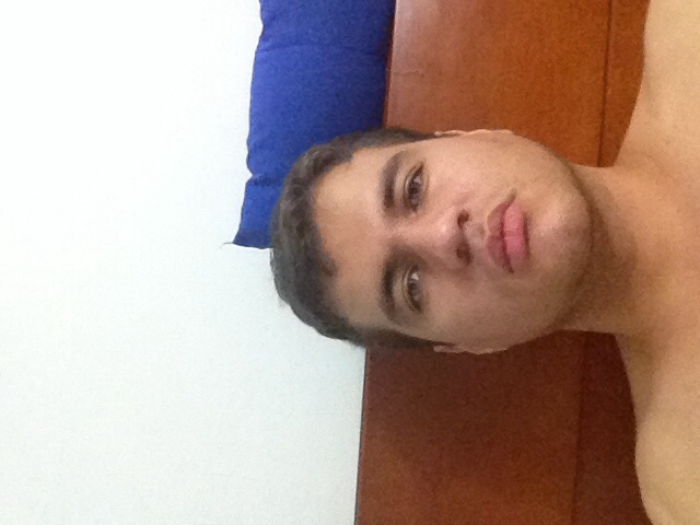 Date this hard body Colombia man Juan from Cali CO12251