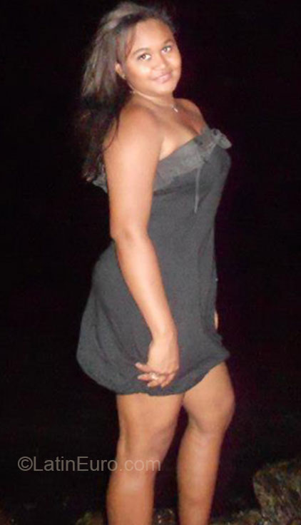Date this sensual Brazil girl Mary from Fortaleza BR7529